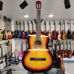 GUITARRA CLASICA 4/4 PRIMER...